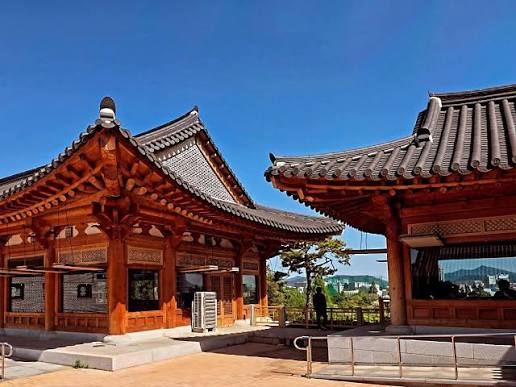 삼경인문고등학교 전경